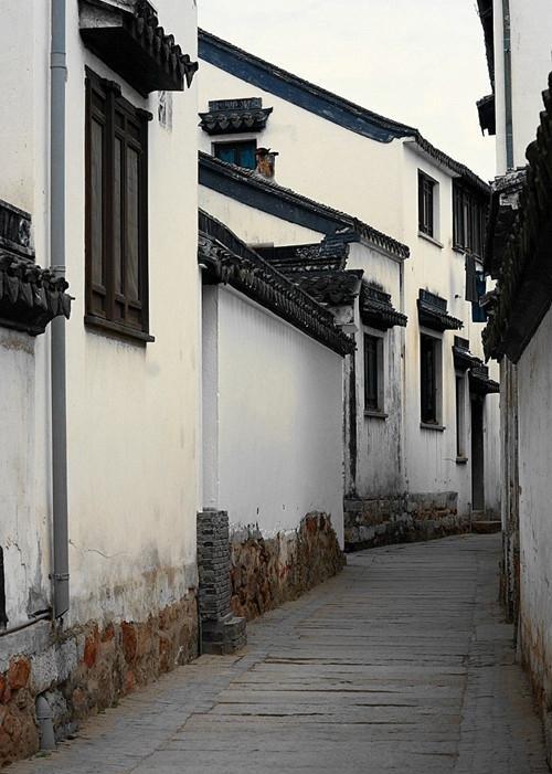 青瓦白墙不是简单的呈现,更考验设计师的能力