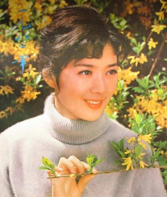 曾是80年代第一美女, 因上海流氓大案被牵连, 远走美国嫁豪门!