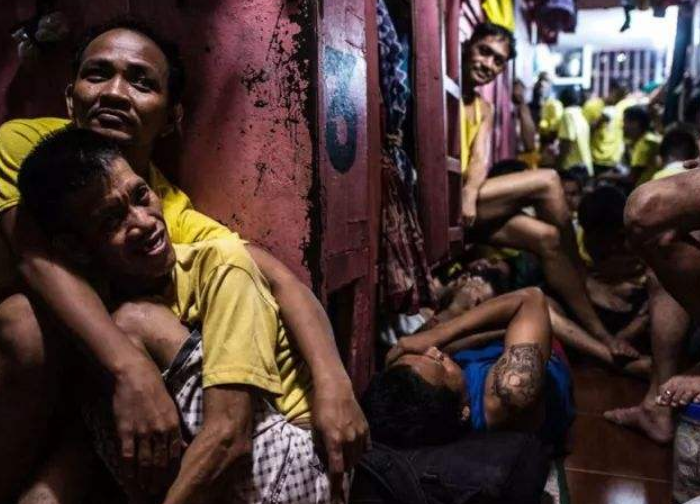 为何印度的监狱里面,男女要被关在一起?原因让人"心痛"