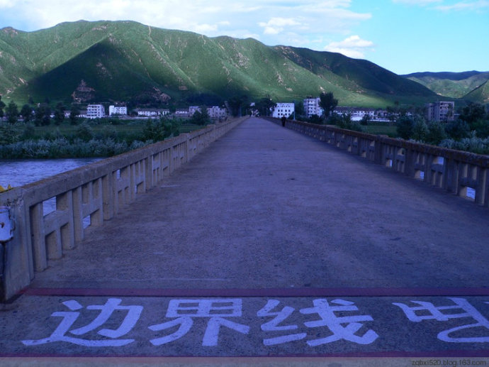 世界上最特别的国境线,一半是中国,另一半是越南