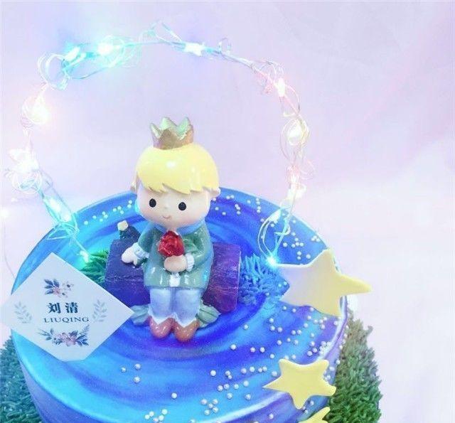 夜空下的独角兽抗议的小黄人卡通赛车动物baby小老鼠的派对冰雪奇缘