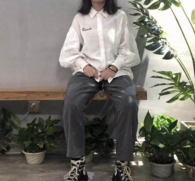 个子不高的朋友,如何驾驭匡威1970s?