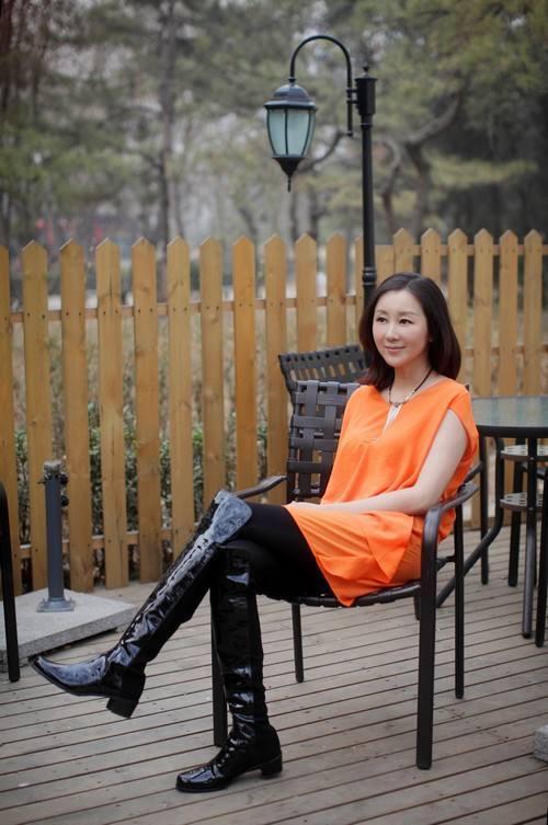 孙楠妻子,感情经历堪称传奇,有过3段婚姻,两位前夫都来头不小