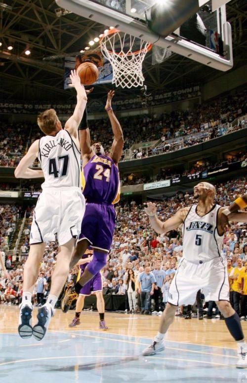 一分钟连帽科比4次!有着kd相近的身形,放如今基里连科会多强?