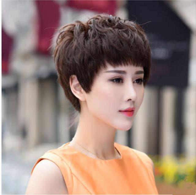 女人40岁后别乱烫头,看看孙俪赵雅芝的发型,显年轻十五岁