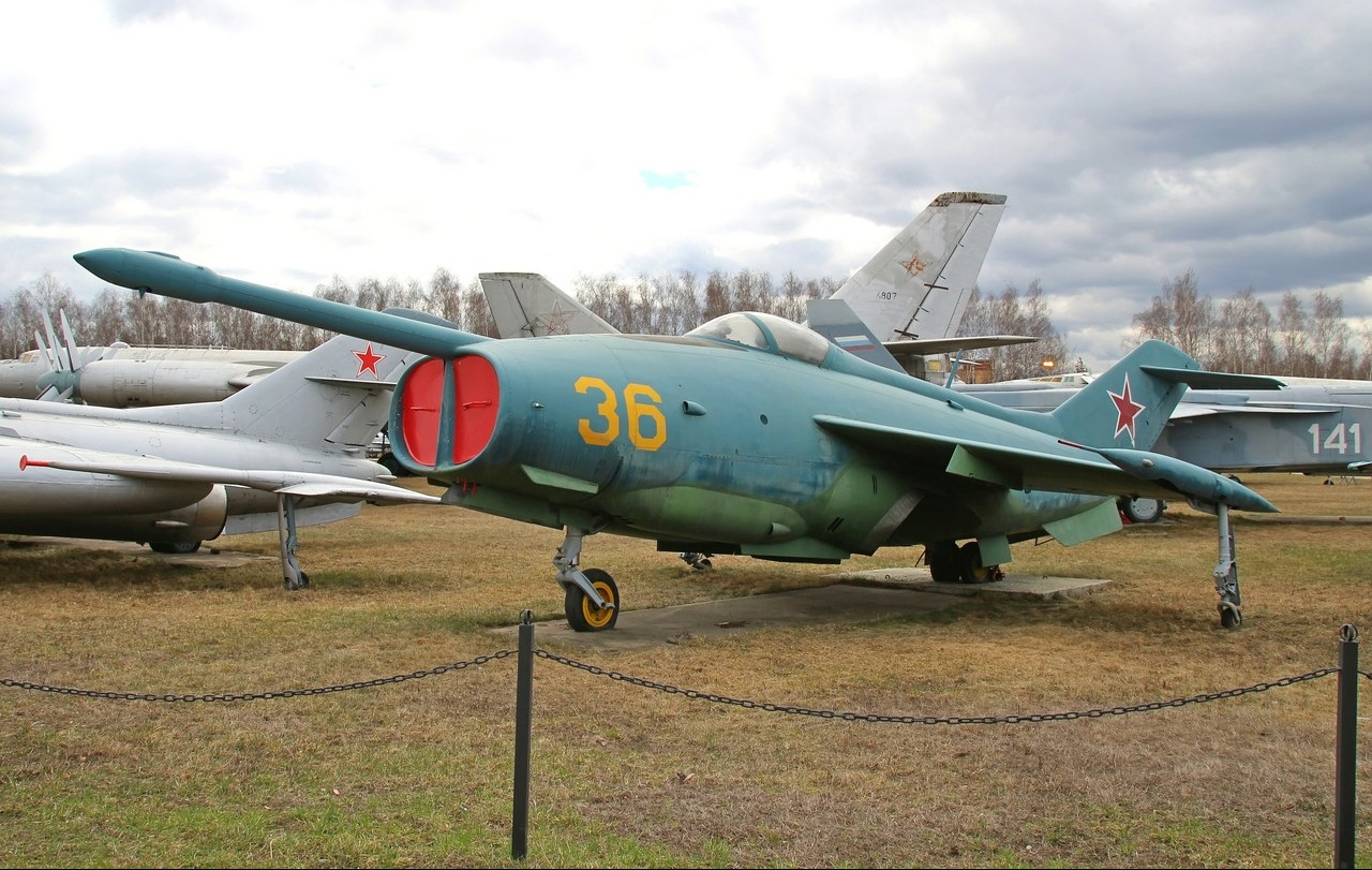 苏联/俄罗斯的垂直起降战斗机,包括雅克-36/雅克-38/雅克-141等