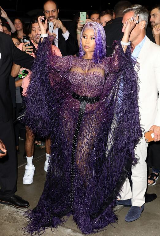 不仅仅是"queen"的代名词,还能让王嘉尔隔空表白!