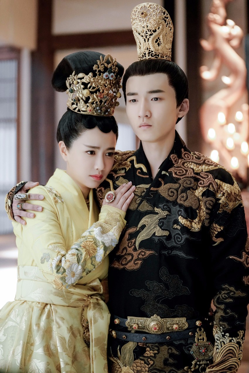 李春嫒《凤囚凰》将黑化"心机女" 小白兔变身深宫"计"妇