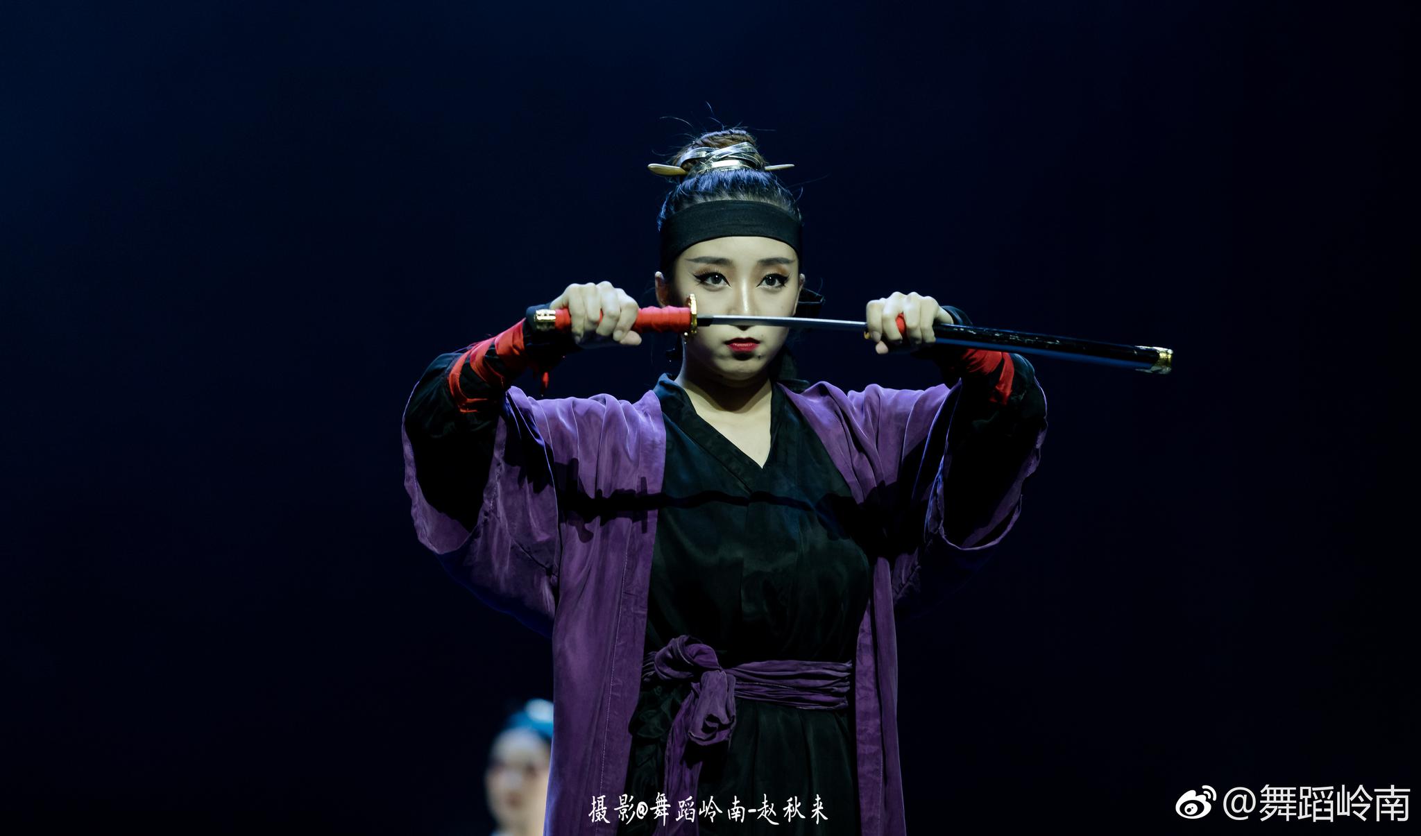 大赛小舞剧组精彩剧照摄影@舞蹈岭南   赵秋来:   客栈编  导:邢峰溥