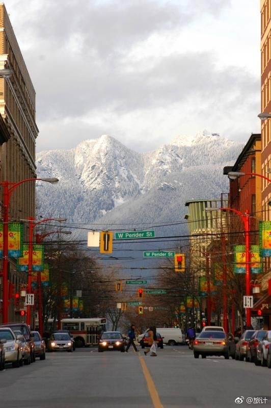 资深导游@夏恺宁 告诉你~温哥华 的早安午安和晚安  @郑云jacky