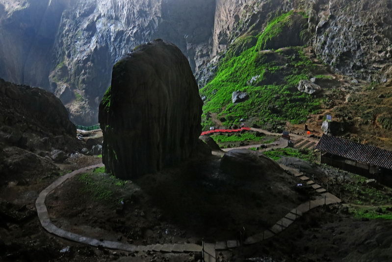 神奇的地质奇观-广西凤山万寿谷景区