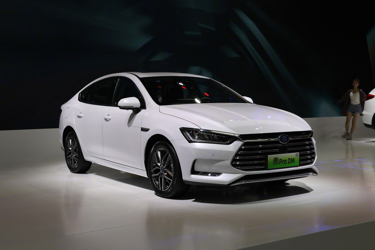 比亚迪秦pro正式上市 售价7.98万起