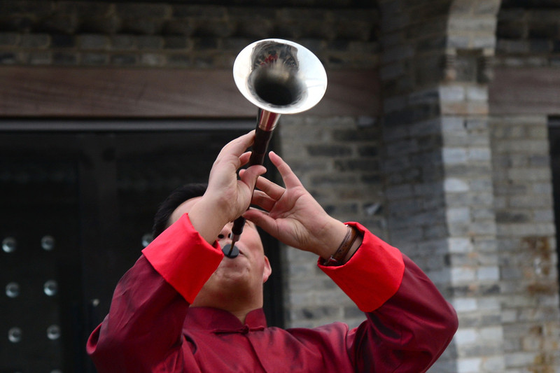 开始学唢呐的视频