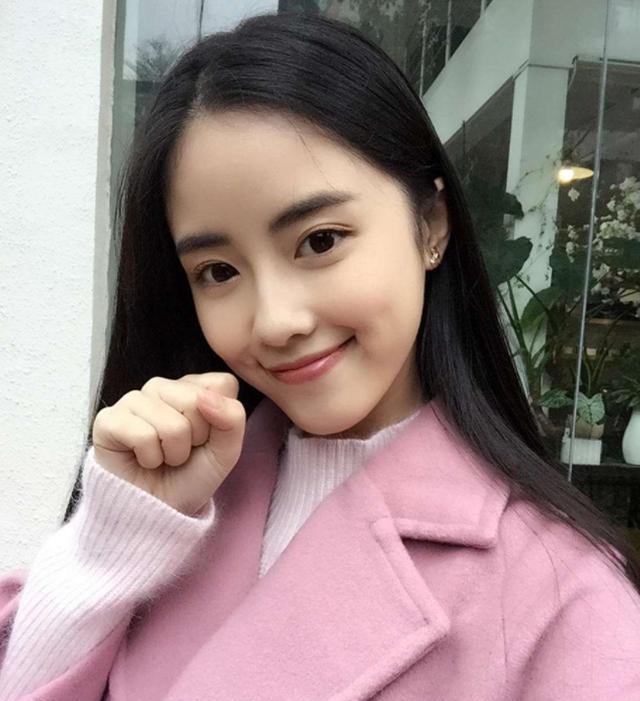 27岁女生,相亲遇上三个奇葩对象,我这样的还能嫁出去吗?