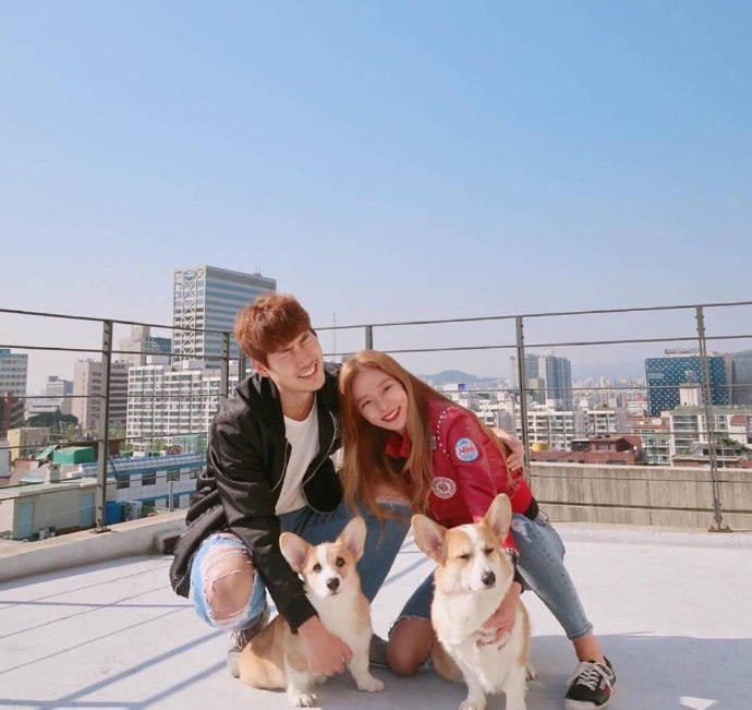 如果哪天我秀恩爱了那个人一定是世界上最好的他会牵着我的手 宠溺