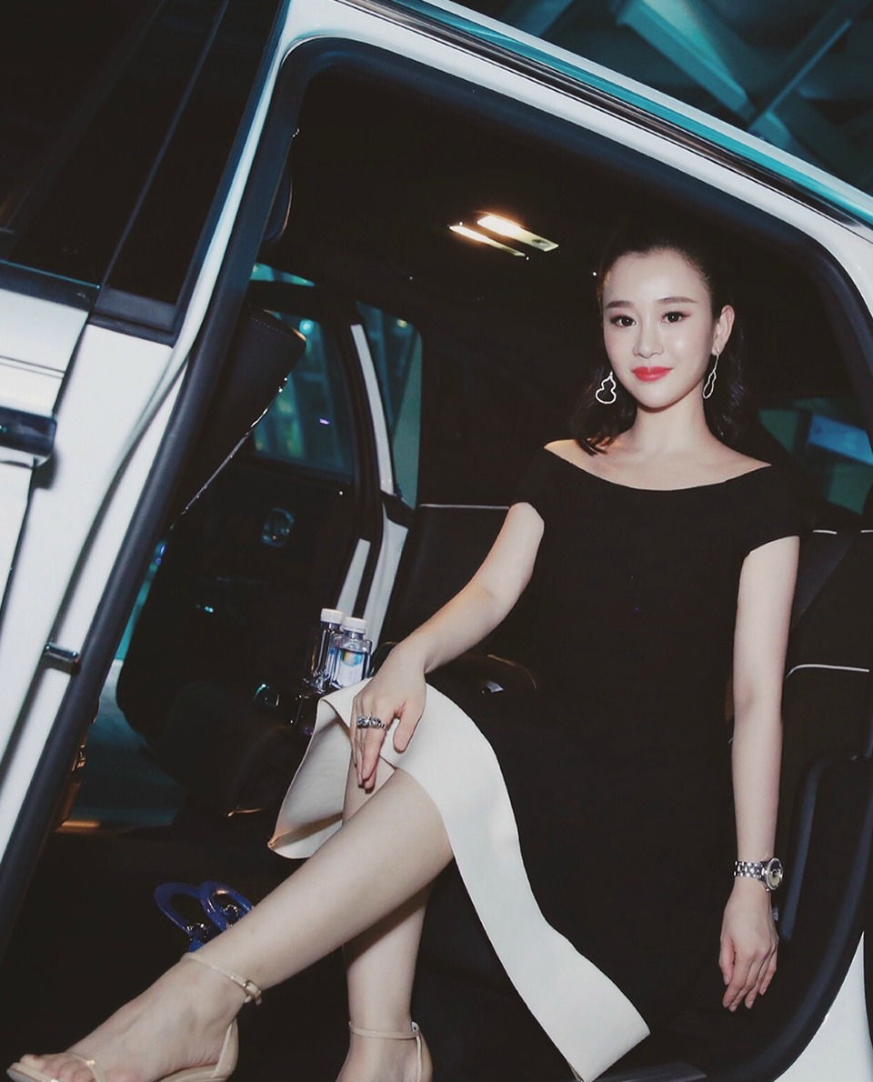 陈昱霖的17张照片身材和衣品都不错网友这七年生活的挺好