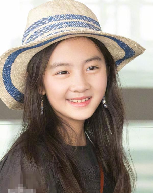 黄多多的蛋卷头是轩轩同款真没想到王诗龄也有炸毛的时候