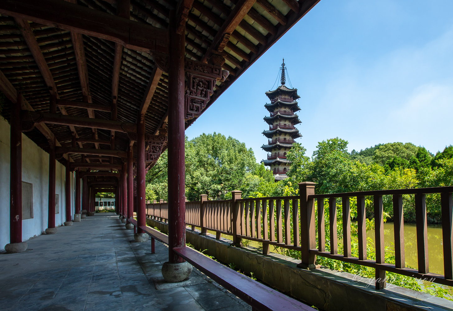 松阳延庆寺塔,中国的比萨斜塔