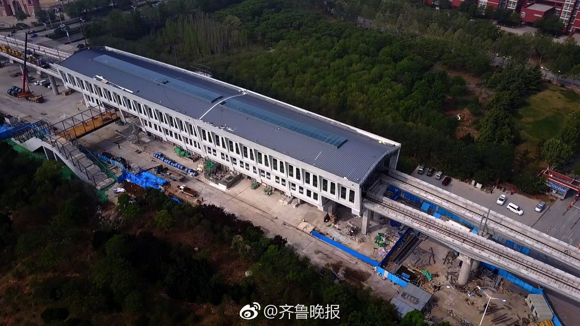 航拍济南最美地铁站--园博园站