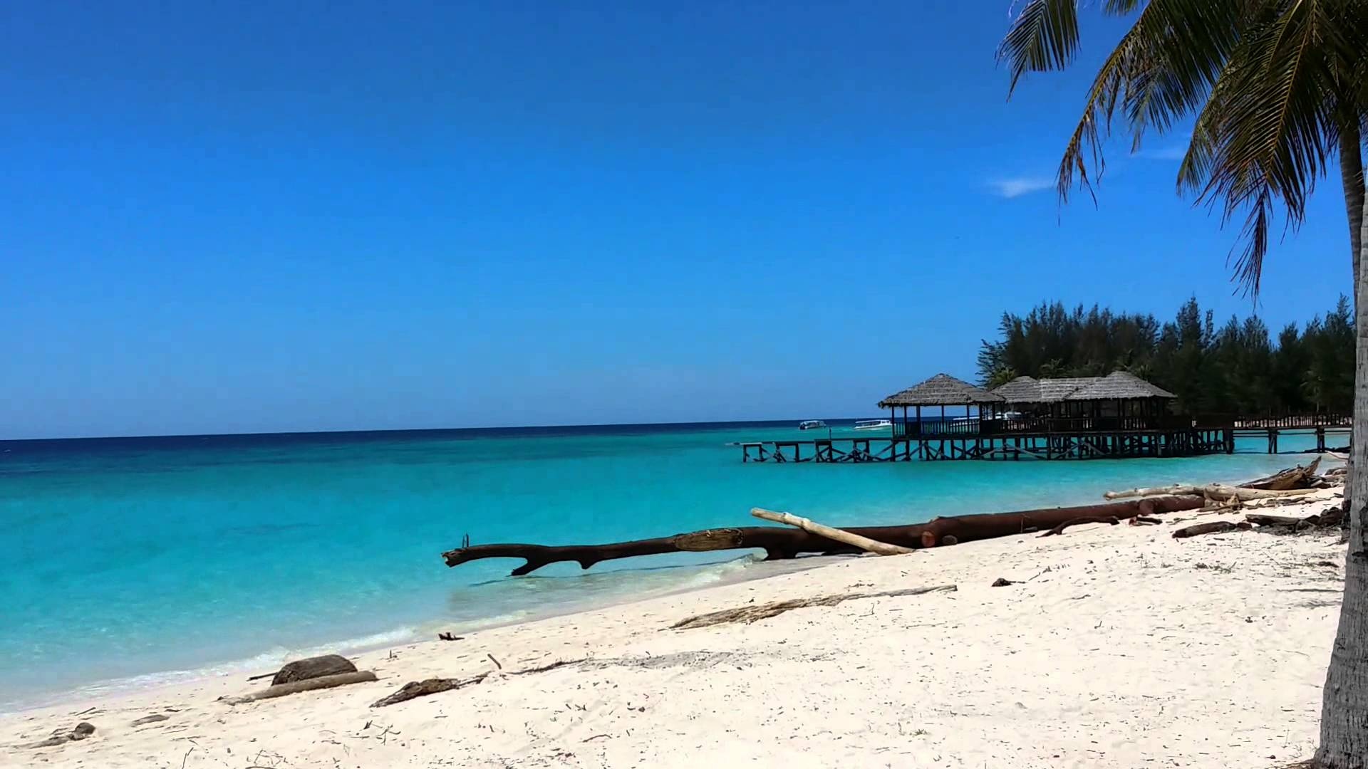 美人鱼岛位于马来西亚沙巴州实际名为曼达那尼岛