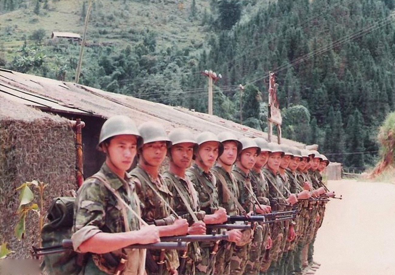 当150师448团2营走到越南高平附近的时候遇到了河内参展的越军精锐