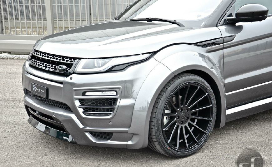 路虎极光霸气改装,宽体加低趴,网友,有这功夫不去买台揽胜