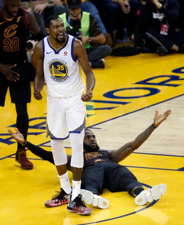 总决G1裁判报告两次误判毁骑士 联盟倾力相助