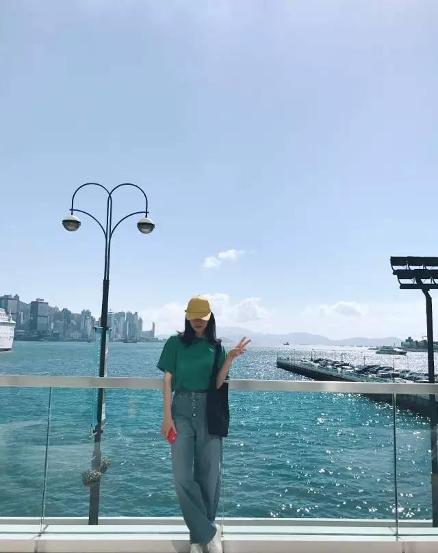 高圆圆一出门旅行,我就有了穿搭新灵感!