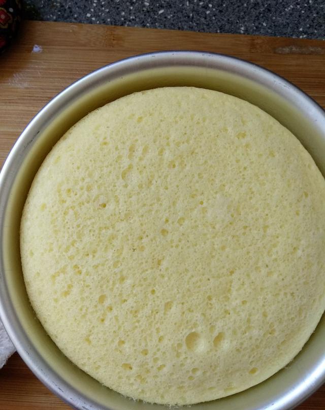 动动手都可以吃到——简单的水蒸蛋糕