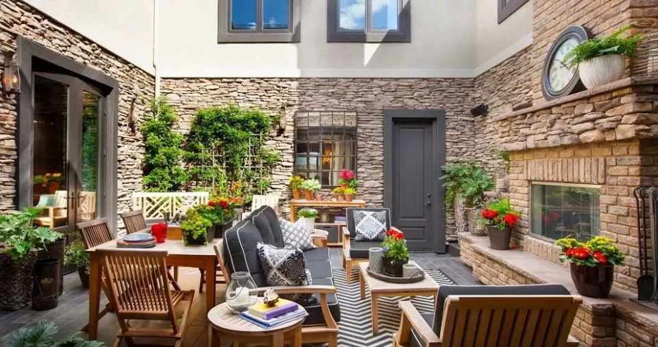 看到这些庭院,有钱人都回农村建房了!