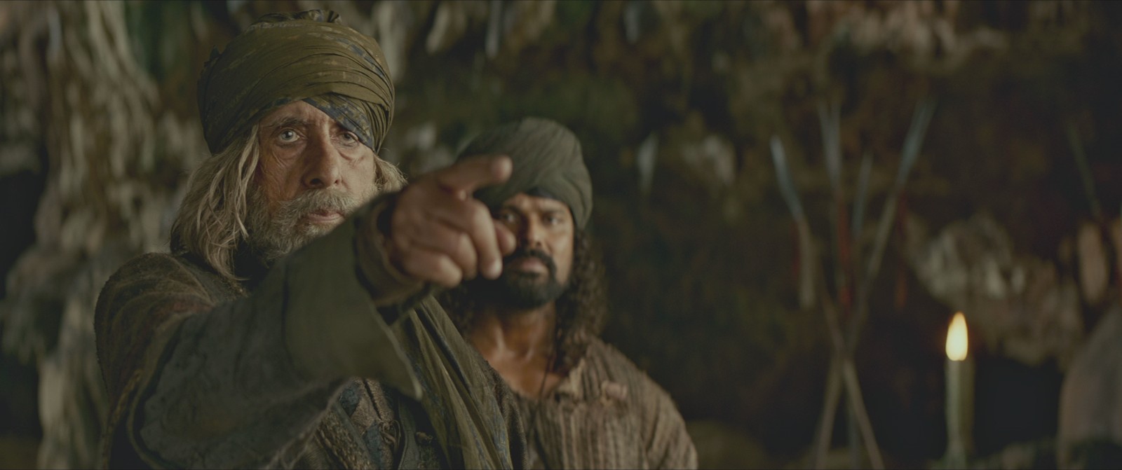 阿米尔汗《印度暴徒》内地将映 首曝中文预告还原动作奇观