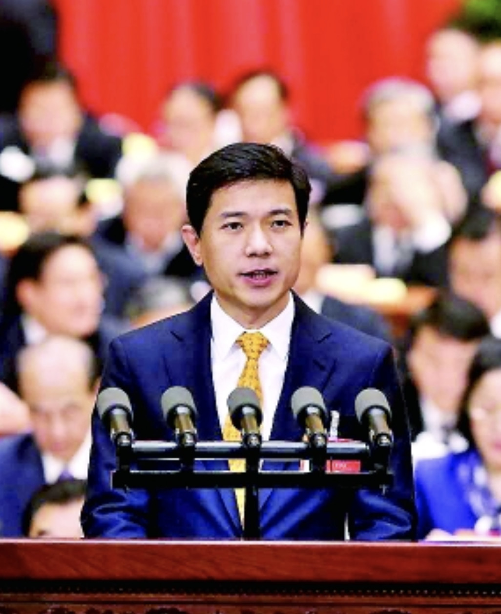 李彦宏|百度|穿着_新浪新闻