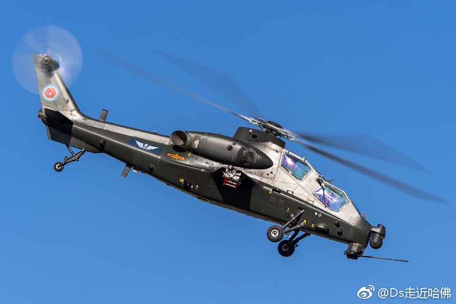 旋翼痴汉即将随网络名人进军营活动,走进陆军第74集团军某陆航旅