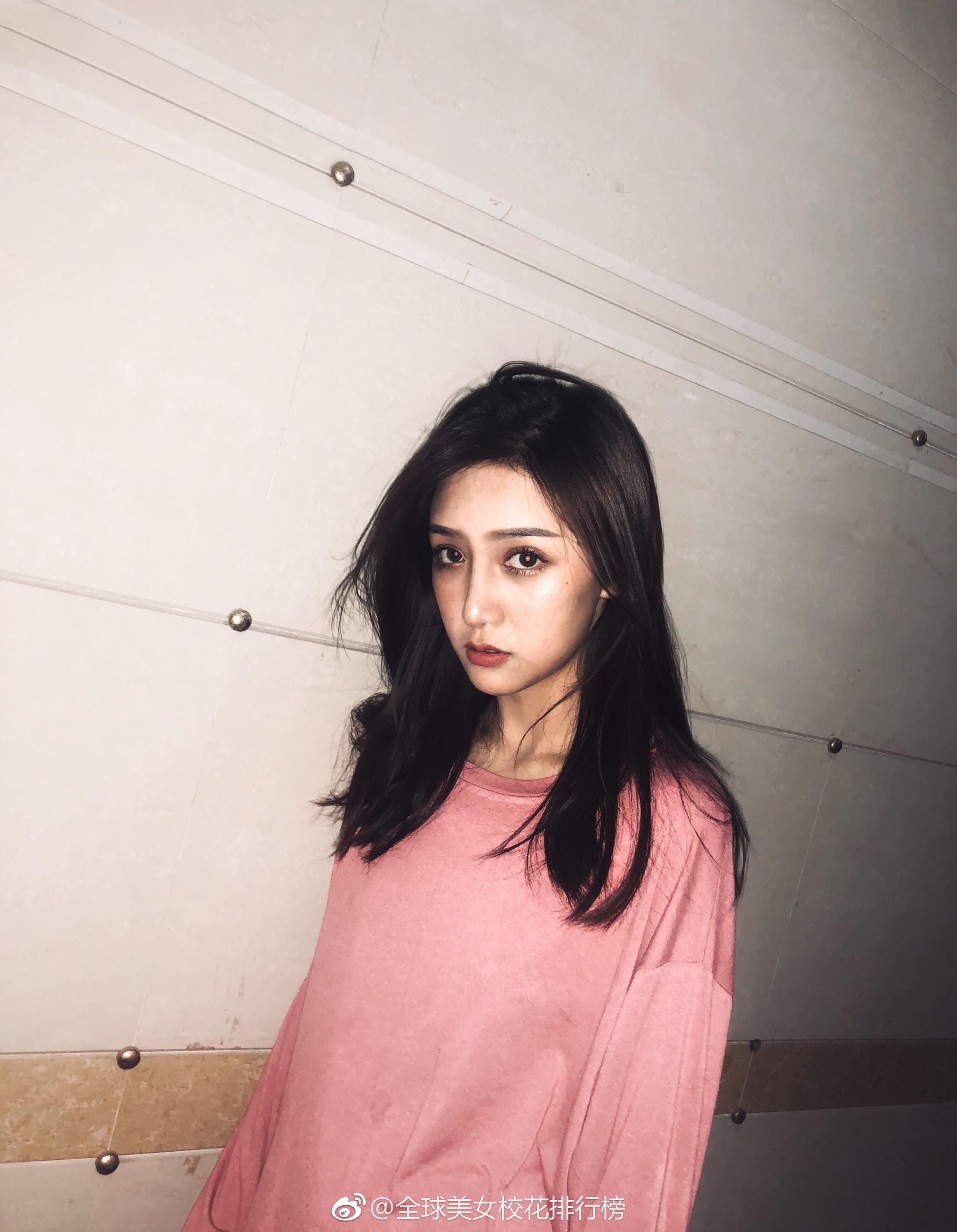 四川电影电视学院杜予琪20岁大二身高164cm体重48kg爱好舞蹈