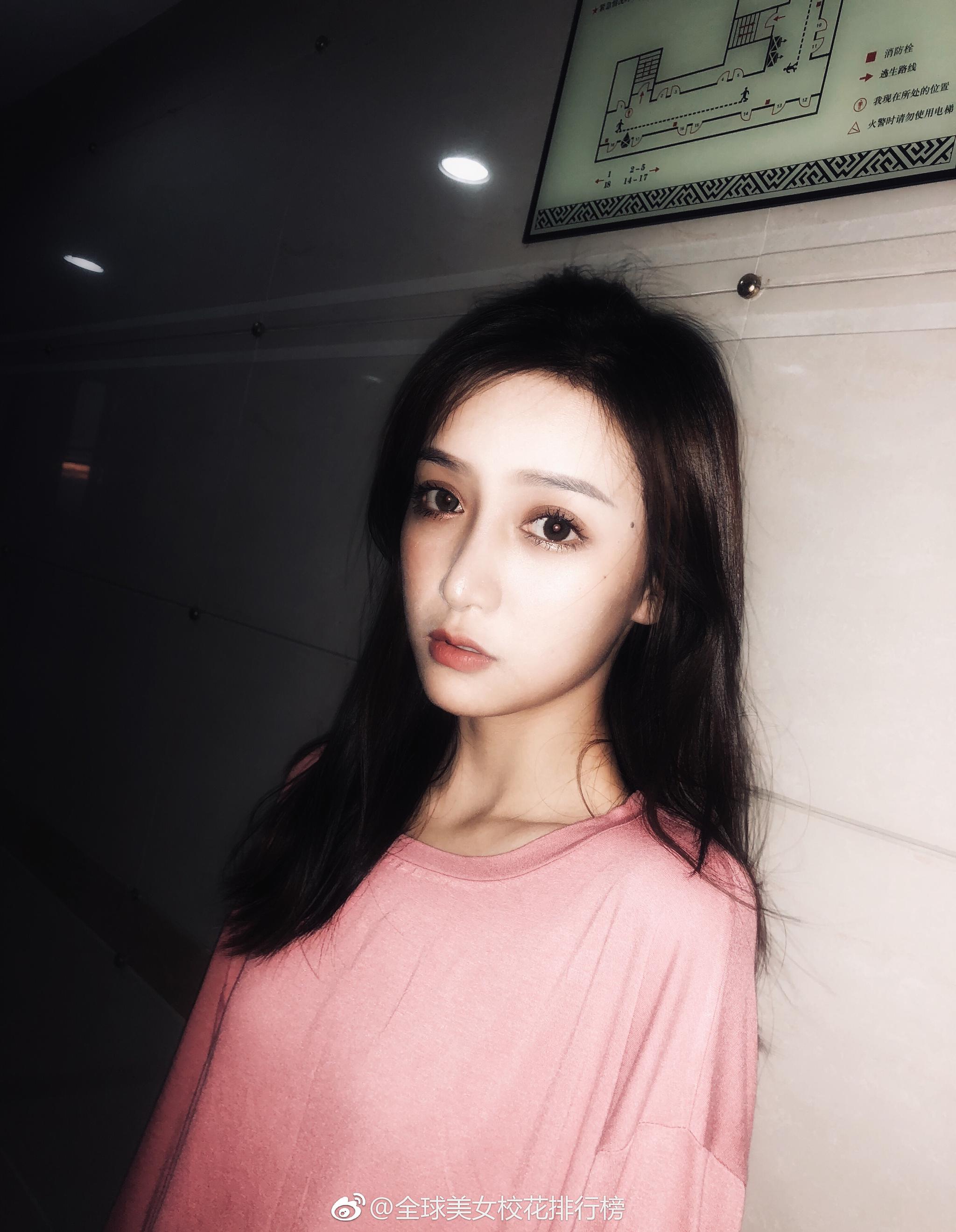 四川电影电视学院杜予琪20岁大二身高164cm体重48kg爱好舞蹈