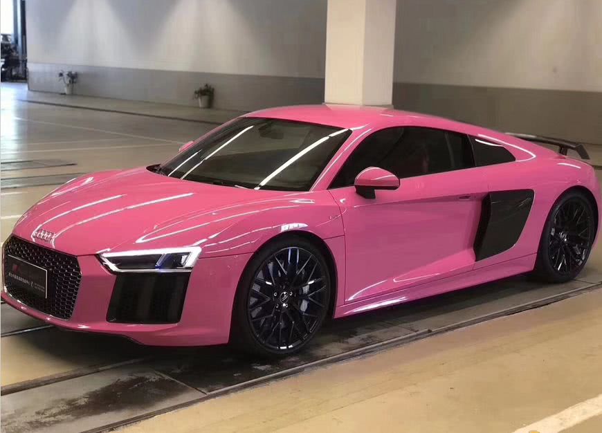 最后的动力方面,奥迪r8搭载了5.