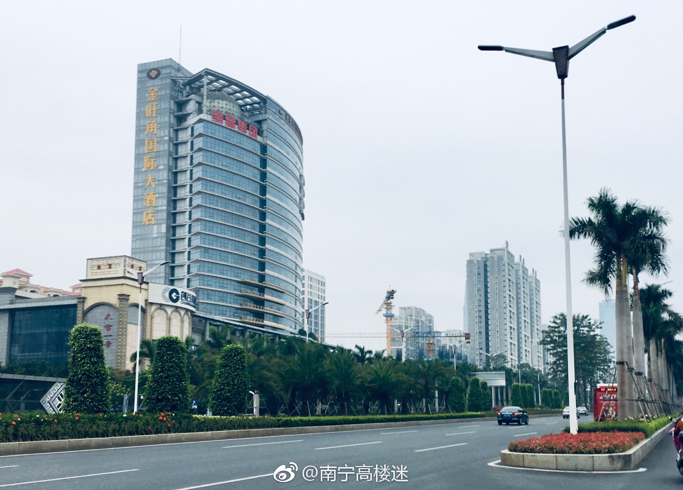 南宁第六座300 项目——330米天龙财富中心最新建设进度