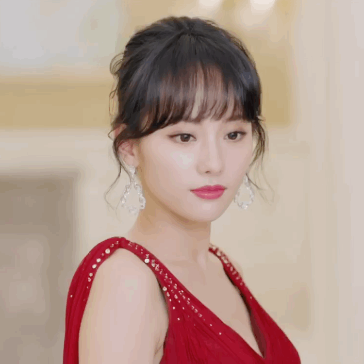 张嘉倪 红裙回忆杀