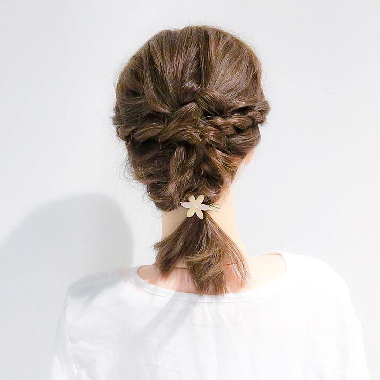 很详细的编发图解,在家也能编出最美的发型