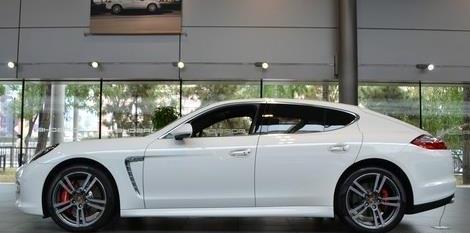 回头率最高的百万级豪车,保时捷帕拉梅拉的特点分析