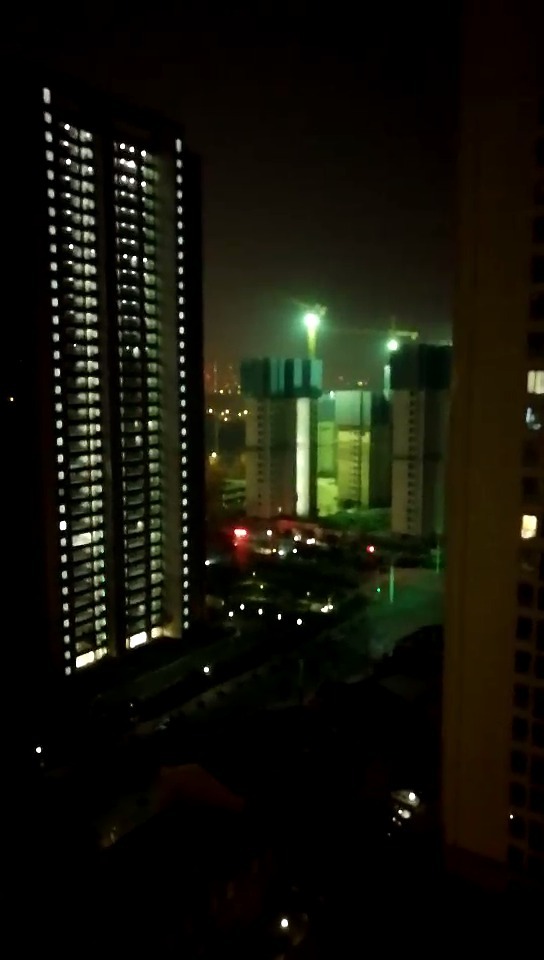 合肥爆料 网友爆料,合肥万科森林公园雍庭晚上