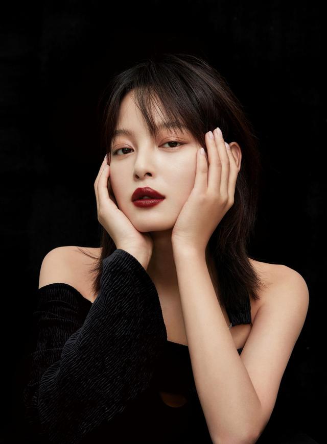 长相凶狠的辛芷蕾,首扮傻白甜撞脸宋慧乔,称和自己私下很符合