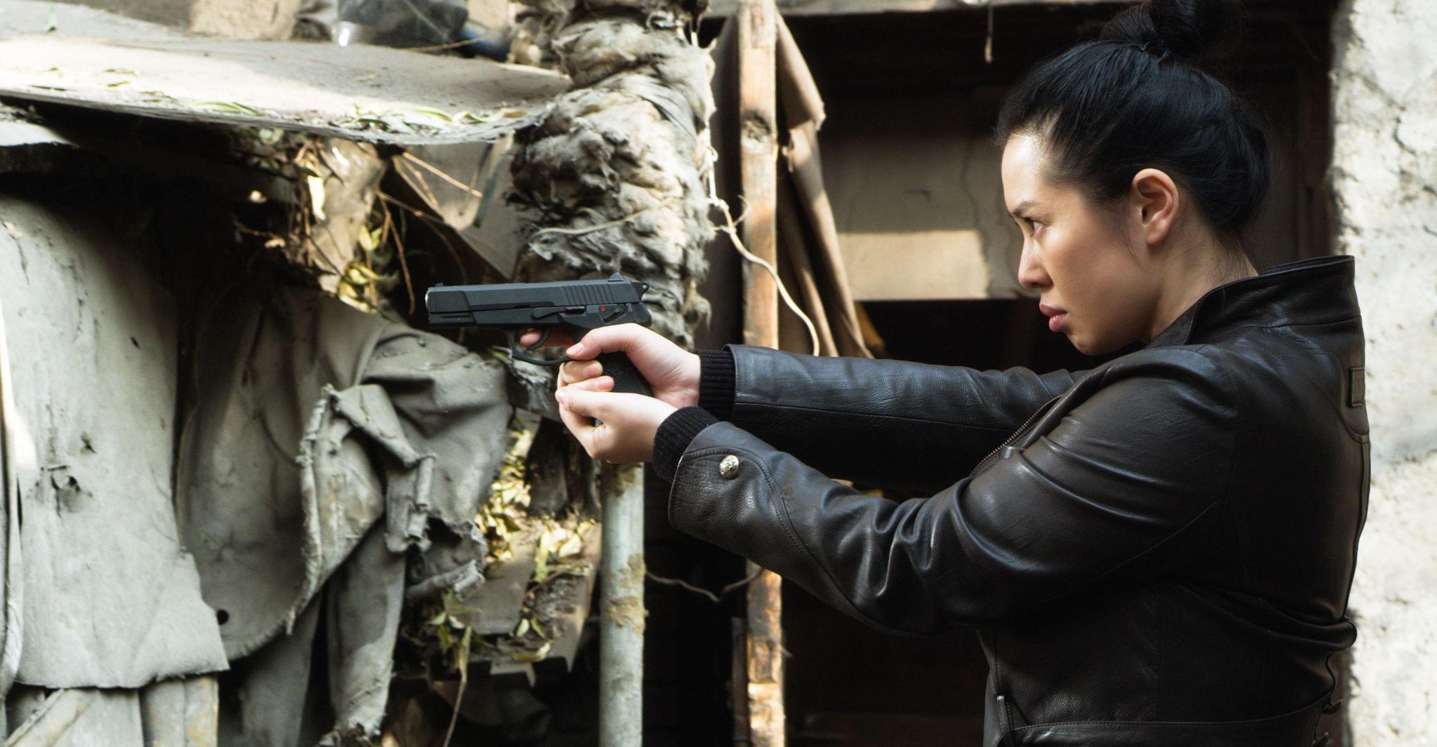 3天不足2000万,余男新作遭差评,没吴京的《战狼3》还行吗