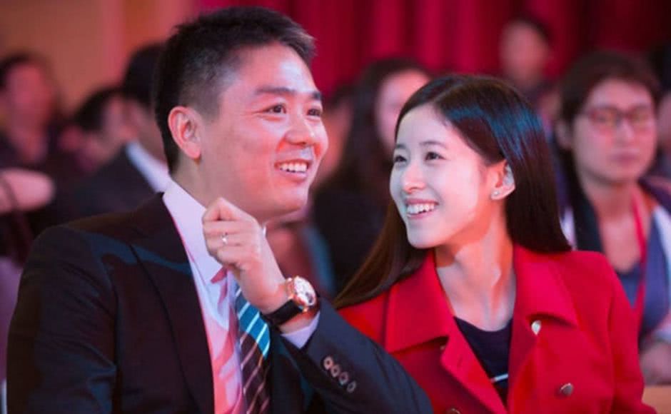 知情人实锤爆料刘强东:与章泽天分居很久!新上