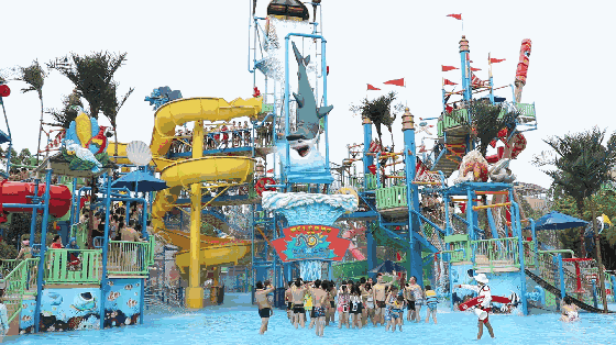 给你个机会加入武汉玛雅海滩水公园玩玩水喝喝冰阔落各种姿势任你挑