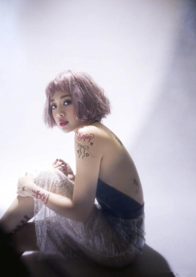 瘦下来的鬼鬼简直美出了新高度这样的鬼鬼可爱又不失妩媚