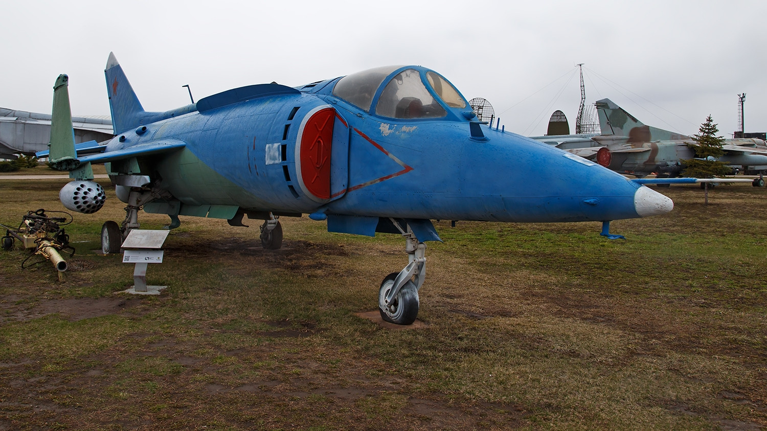 苏联/俄罗斯的垂直起降战斗机,包括雅克-36/雅克-38/雅克-141等