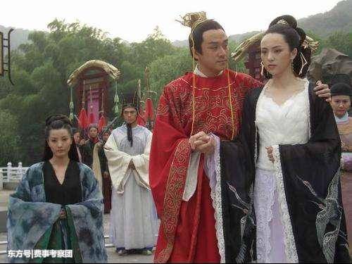 一件离奇的狸猫换太子事件:当年先皇的李贵妃生产时竟然诞下一只狸猫