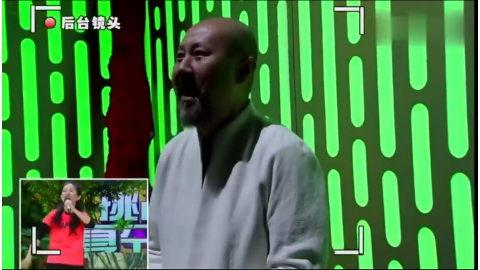 谢娜模仿腾格尔的天堂 没想到原唱就在身后