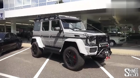 500万的奔驰越野车,按下钥匙才体会到什么叫人性化!